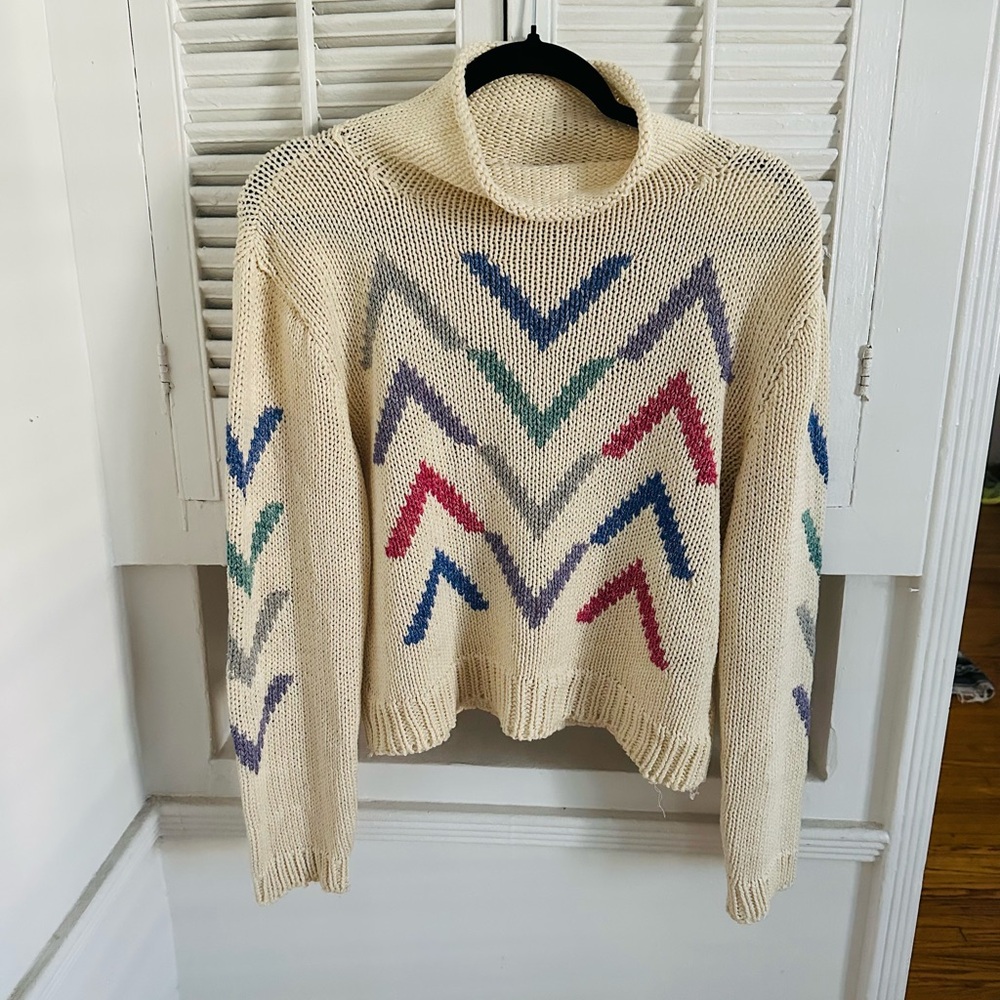 Vintage 80s Chevron Patterned Cream Sweater